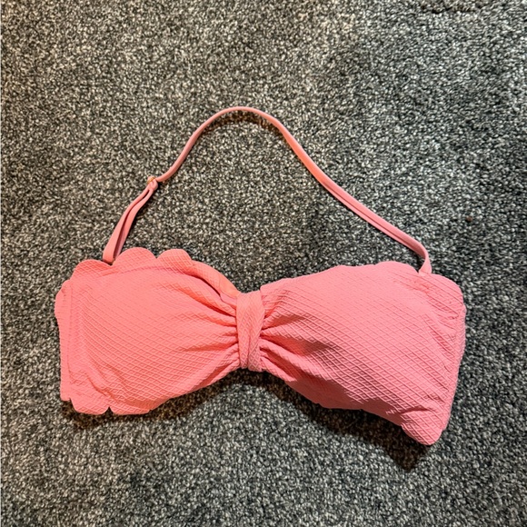 Pink Scalloped Bandeau Bikini Top - Picture 1 of 3